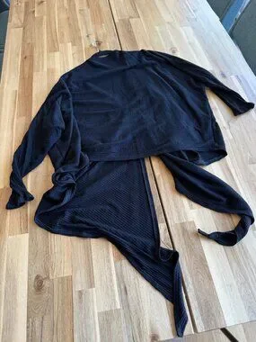 Hackwith Design House | Tops | Shop Closing 426 Hackwith Design House ...